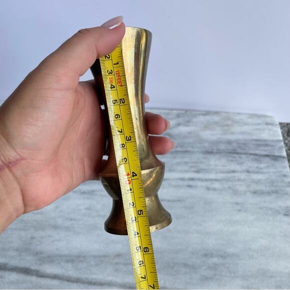 Vintage | Solid Brass Small Vase Made In India Decor Design Gold Metal Shelf - Picture 5 of 7